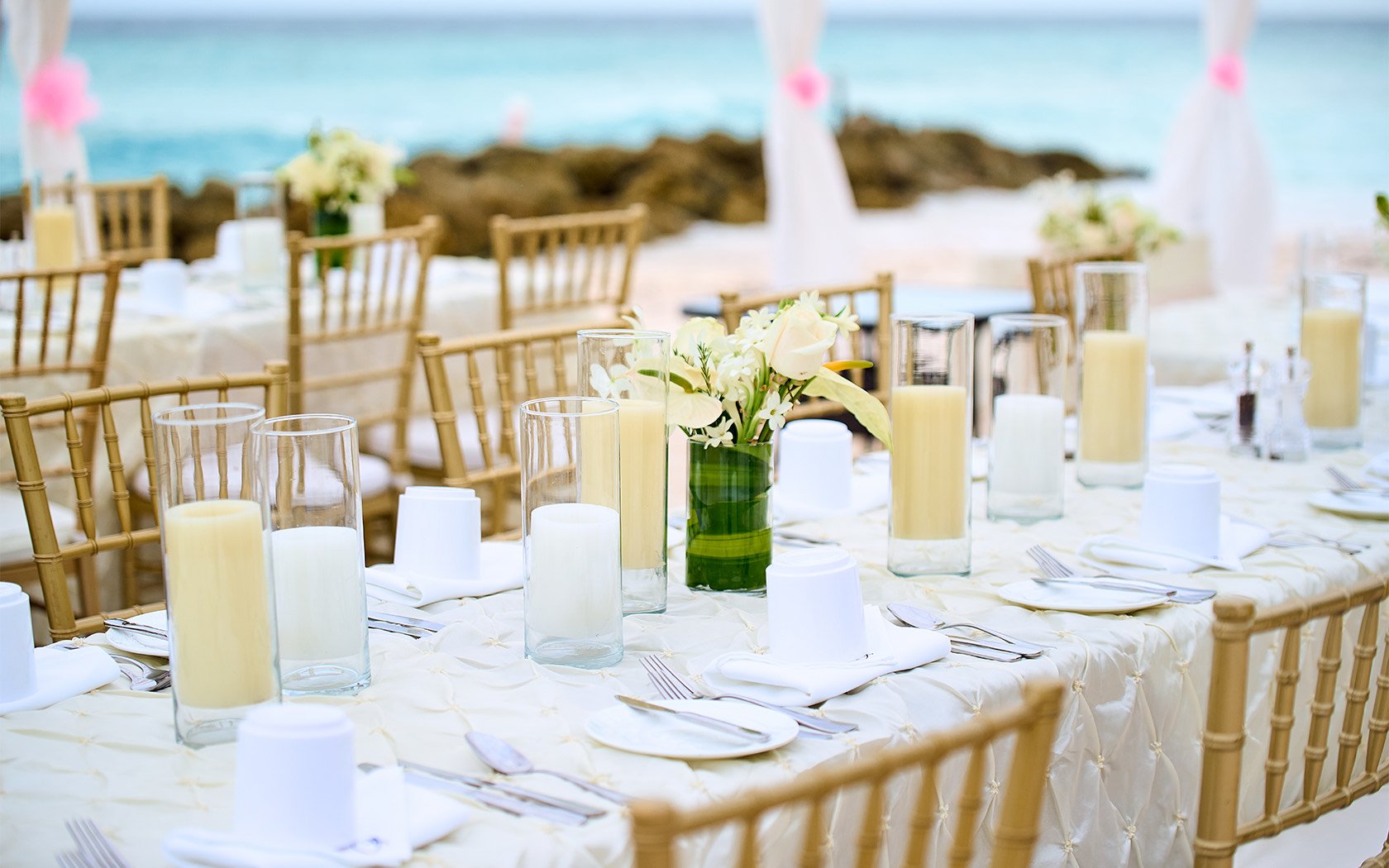 o2beachclub-weddings-gallery-image-02-642ae67847c75.jpg