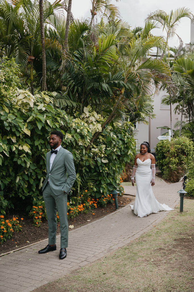 Wedding first look
