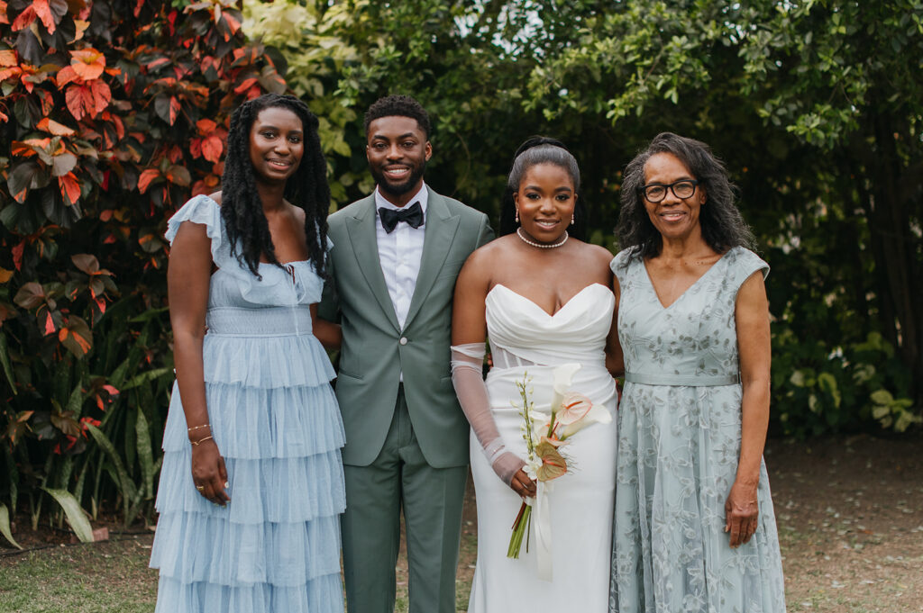 wedding details from a Caribbean wedding
