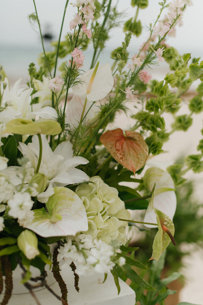 wedding details from a Caribbean wedding
